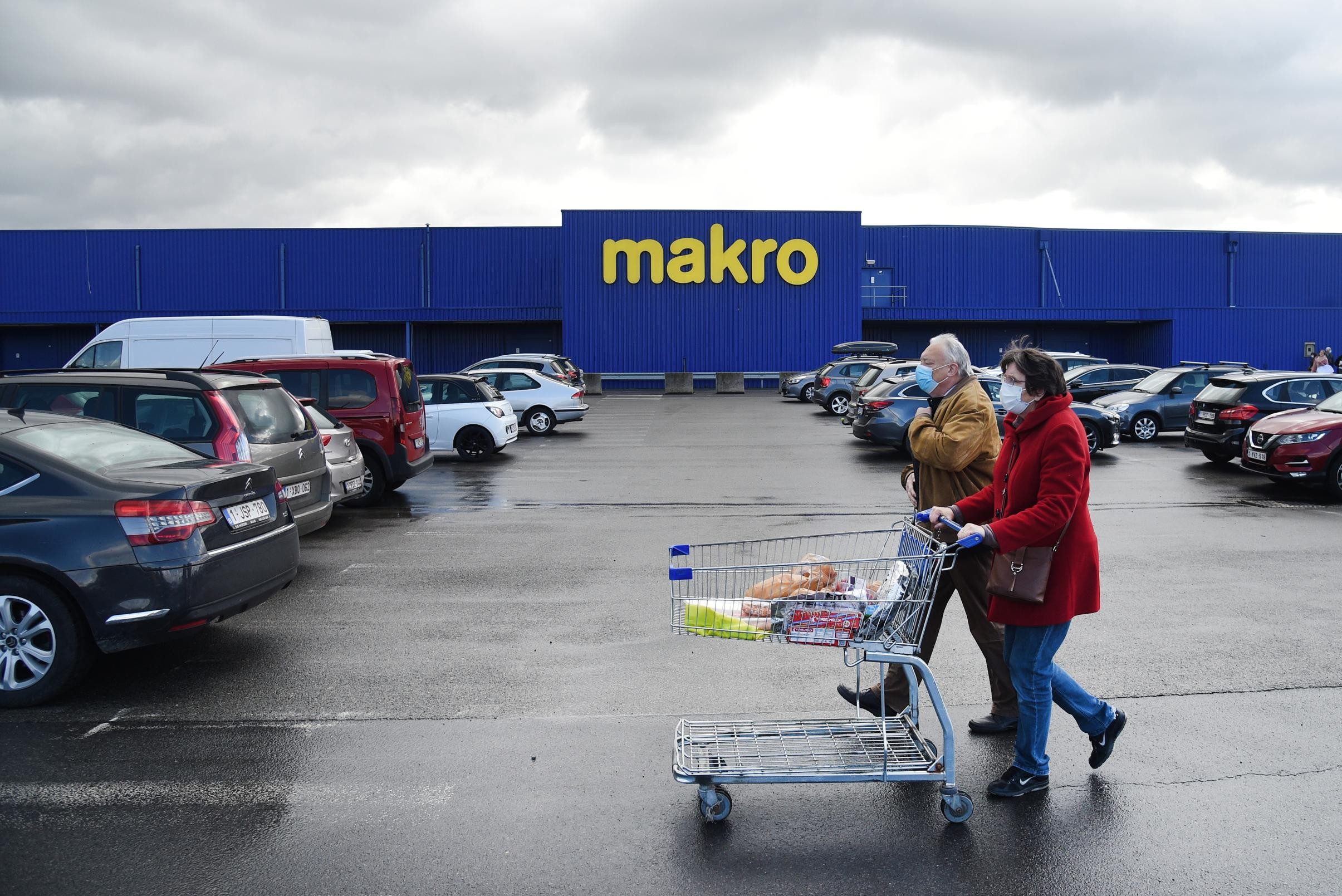 CEO Metro dan Makro tidak membiarkan kartu Belgianya terlihat: ‚Jika keputusan dibuat, kami akan berkomunikasi‘